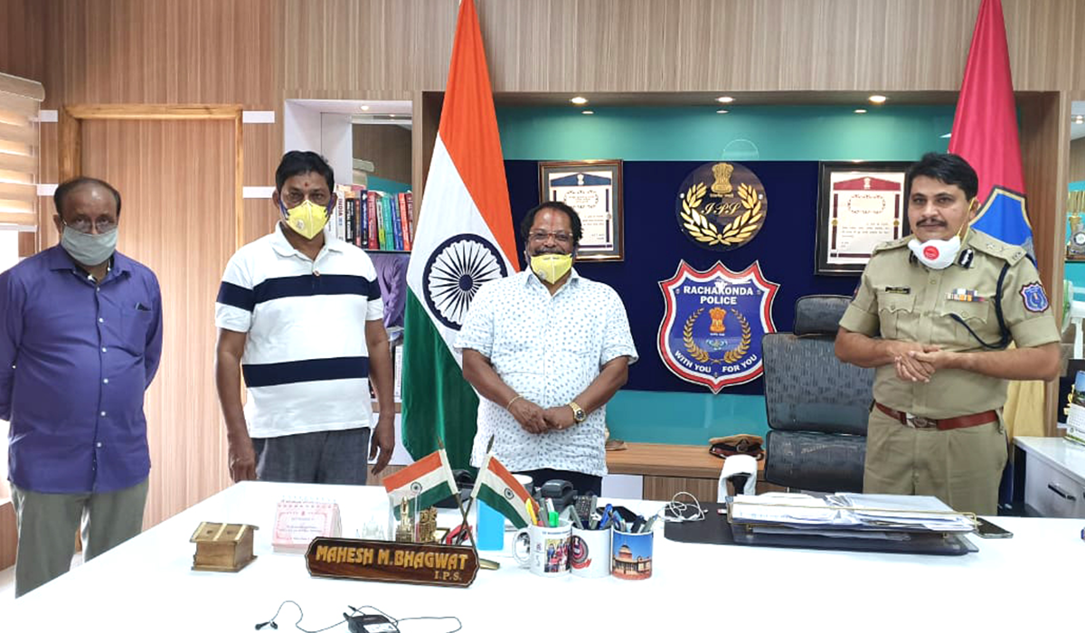 Solis Eye Care-Community-reach-21